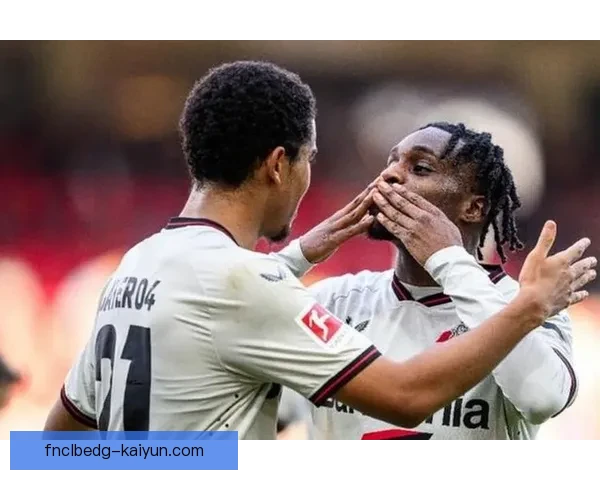 马尔蒂诺表现稳健，持续提升其在足球界的影响力与执教地位